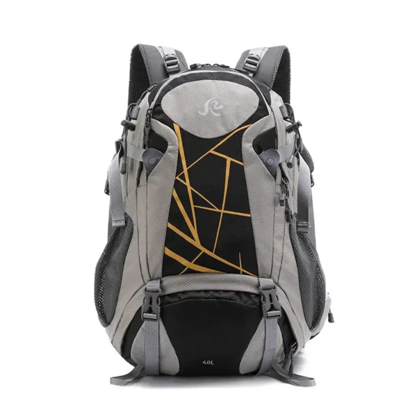 Compacthikingbackpackblack-2.webp
